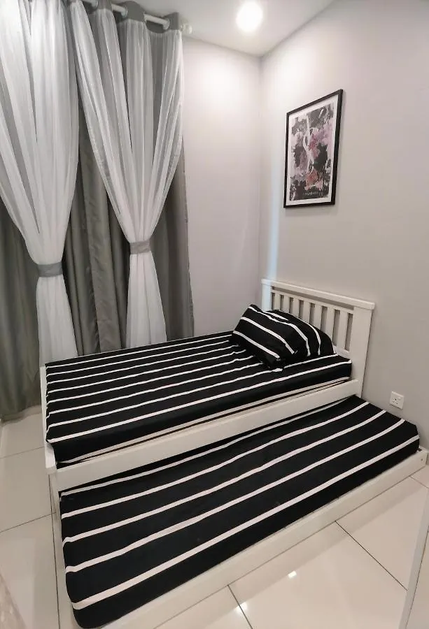 D'Summit Residences, Setia Tropika , Johor Bahru 0*,