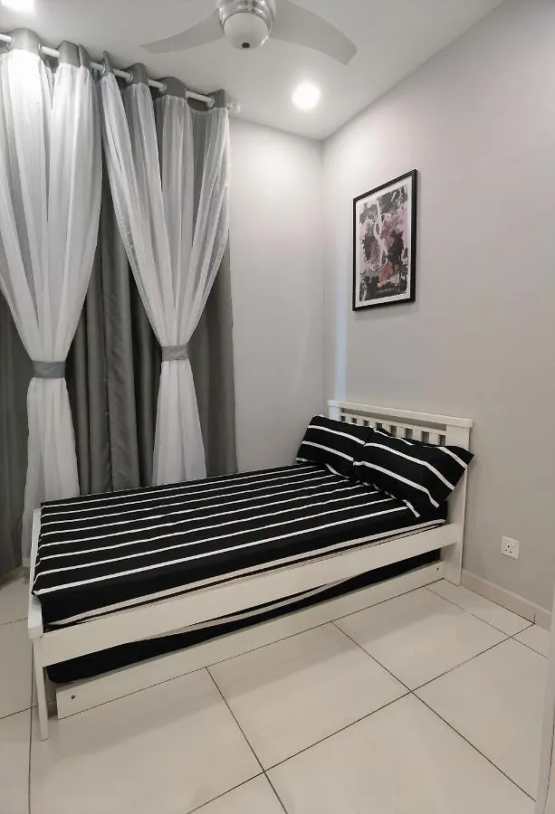 Διαμέρισμα D'Summit Residences, Setia Tropika , Τζόχορ Μπάχρου